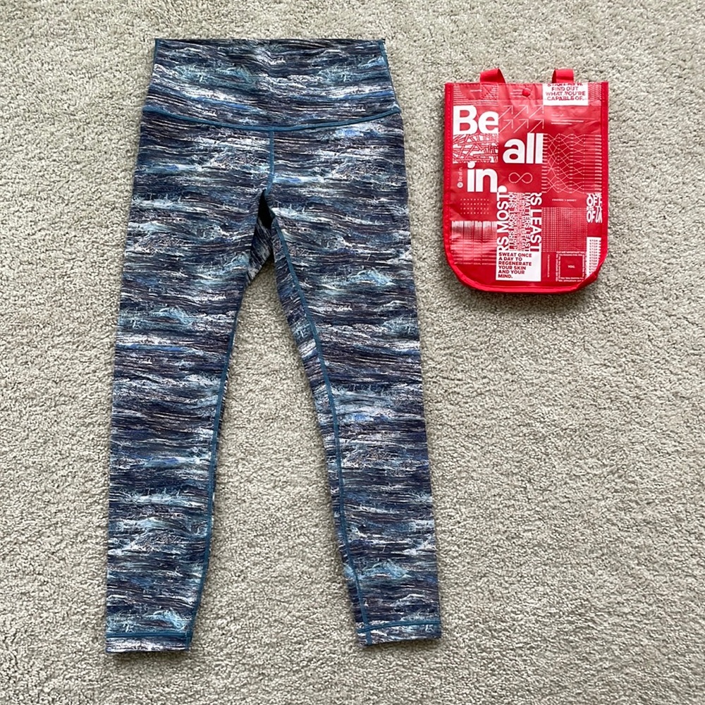 Lululemon High Rise Luxtreme Leggings 8